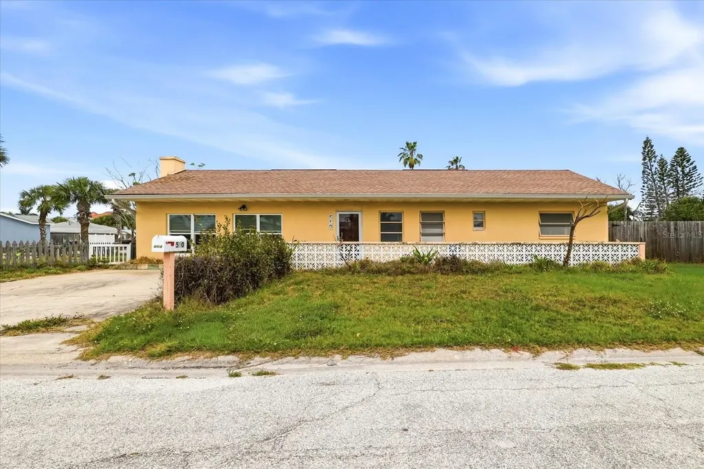 510 Marlyn Way Madeira Beach FL 33708