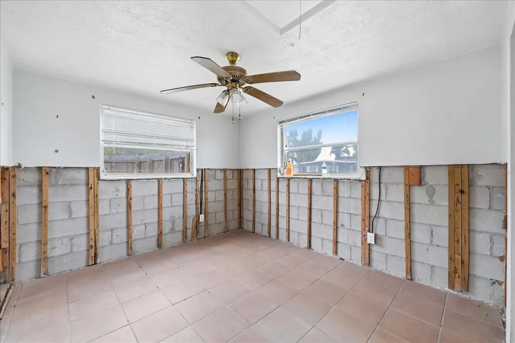 510 Marlyn Way Madeira Beach FL 33708