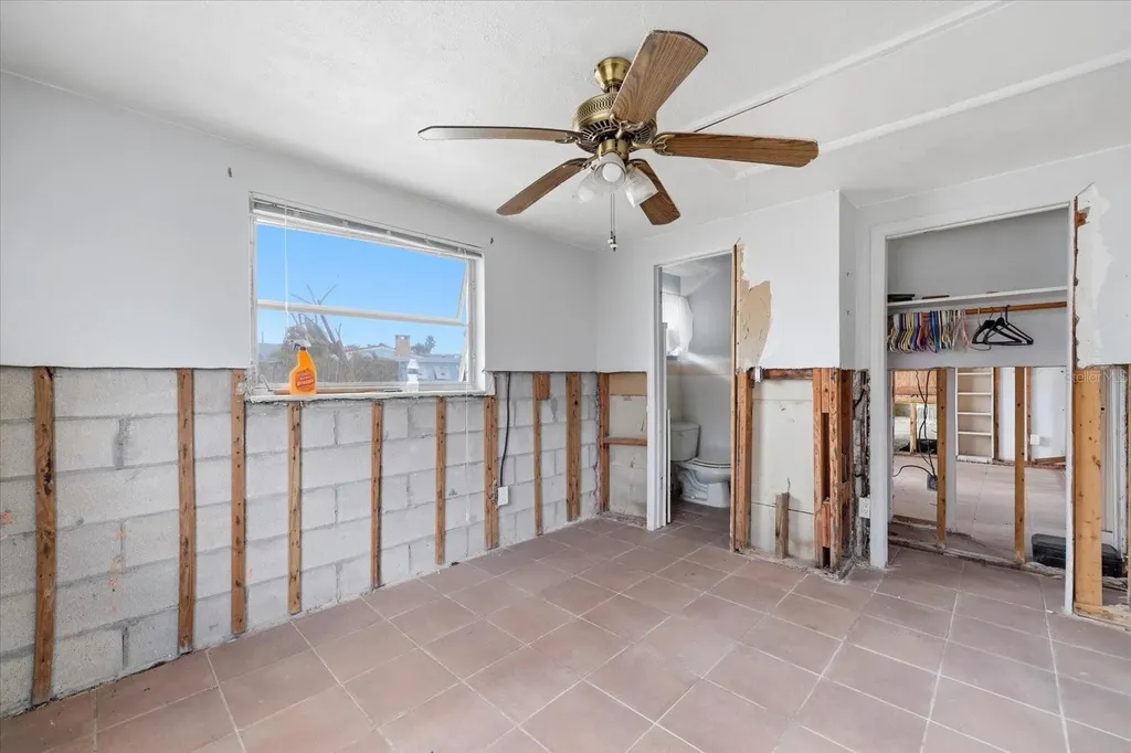 510 Marlyn Way Madeira Beach FL 33708