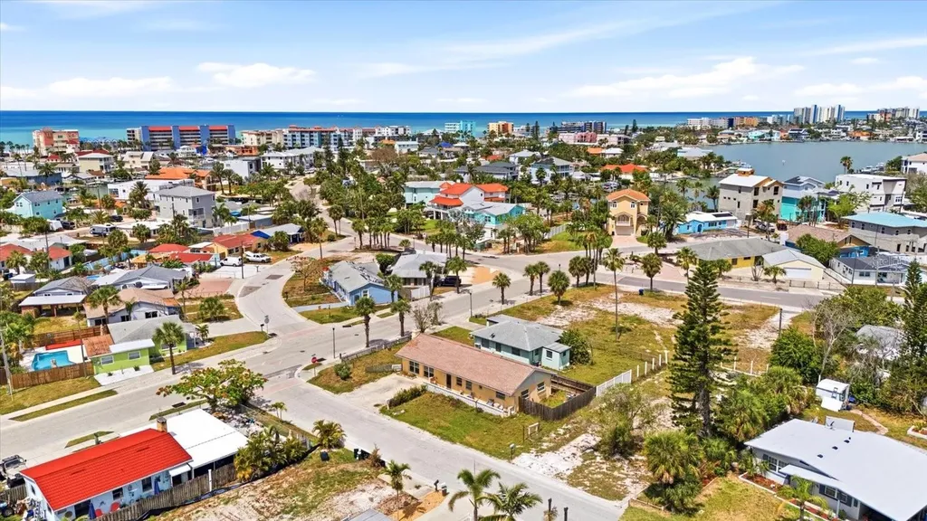 510 Marlyn Way Madeira Beach FL 33708
