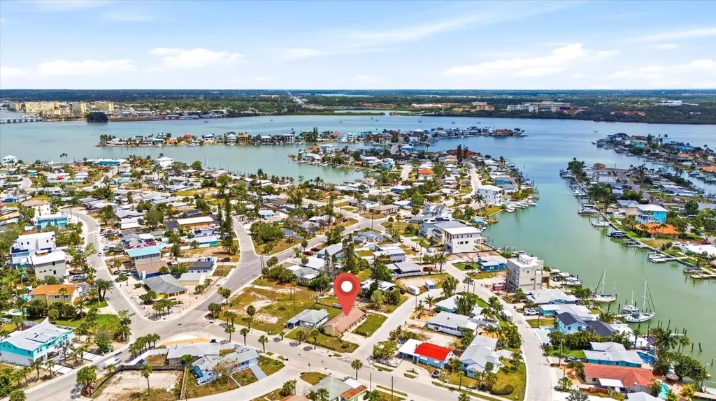 510 Marlyn Way Madeira Beach FL 33708