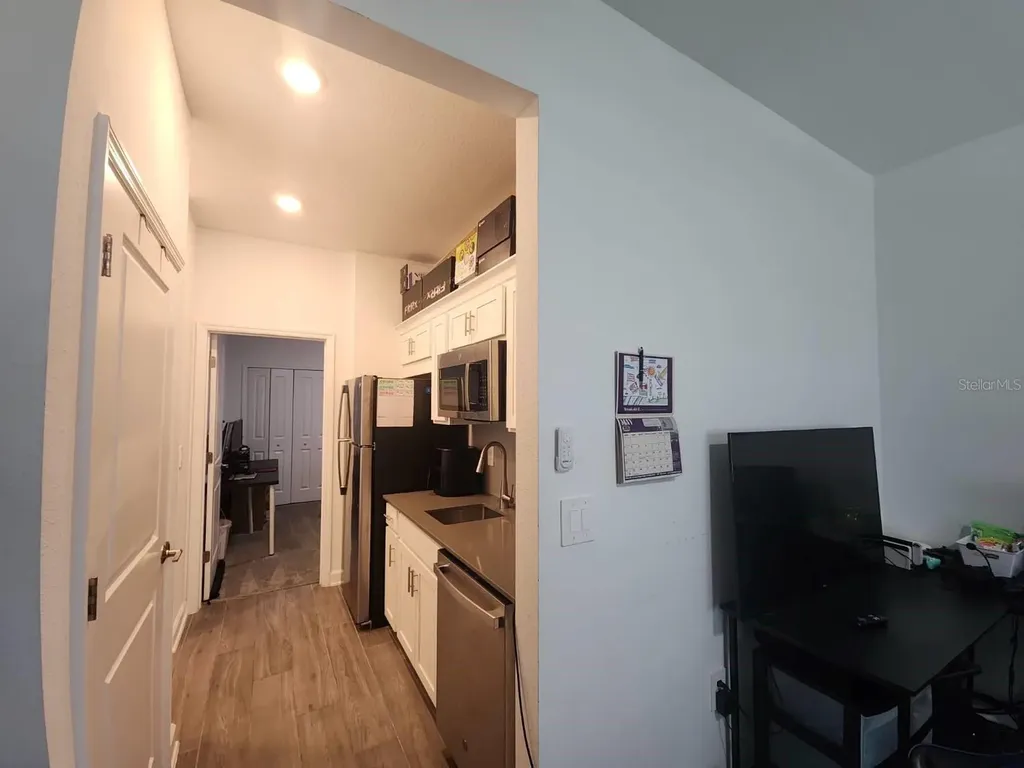 1614 Contentment Loop Kissimmee FL 34744