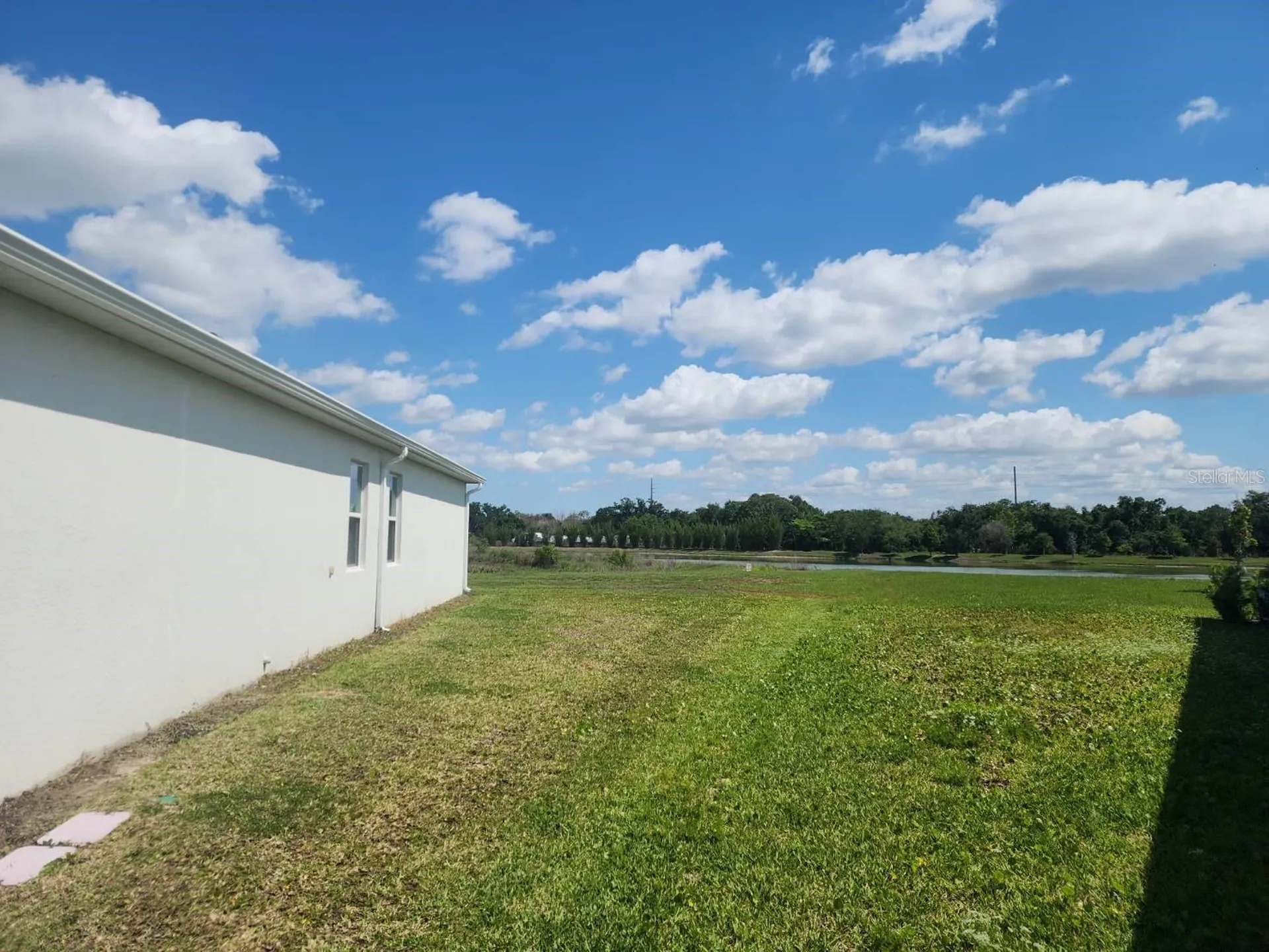 1614 Contentment Loop Kissimmee FL 34744