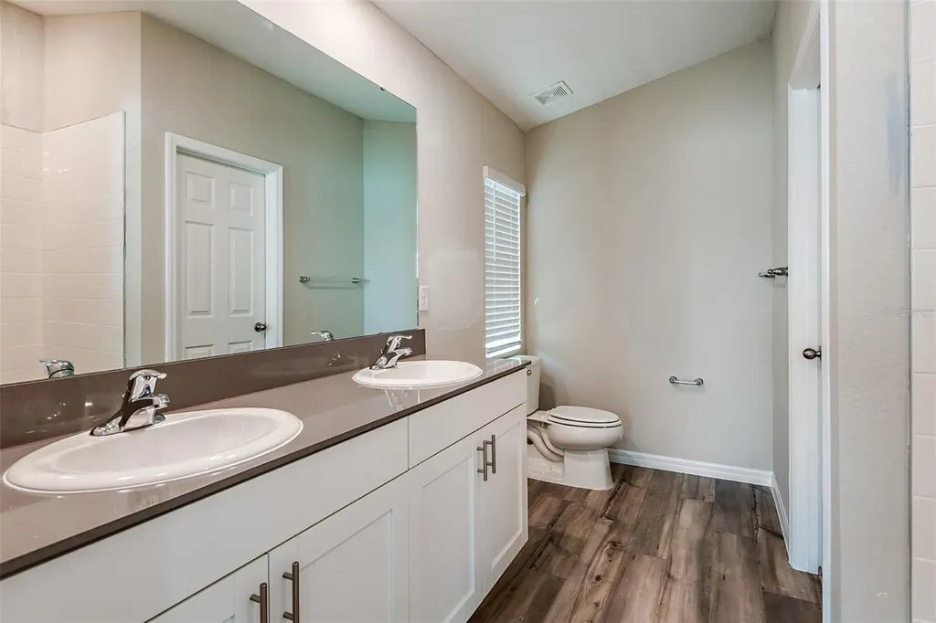 33722 Noble Creek Place Dade City FL 33525