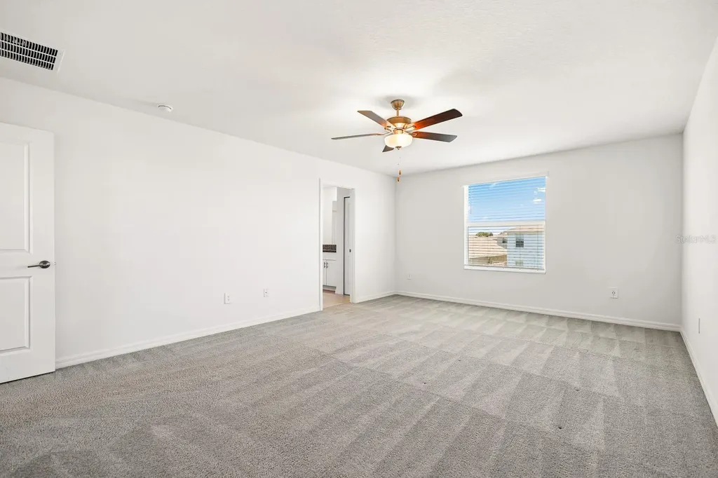 2881 Silver Scallop Loop Wimauma FL 33598
