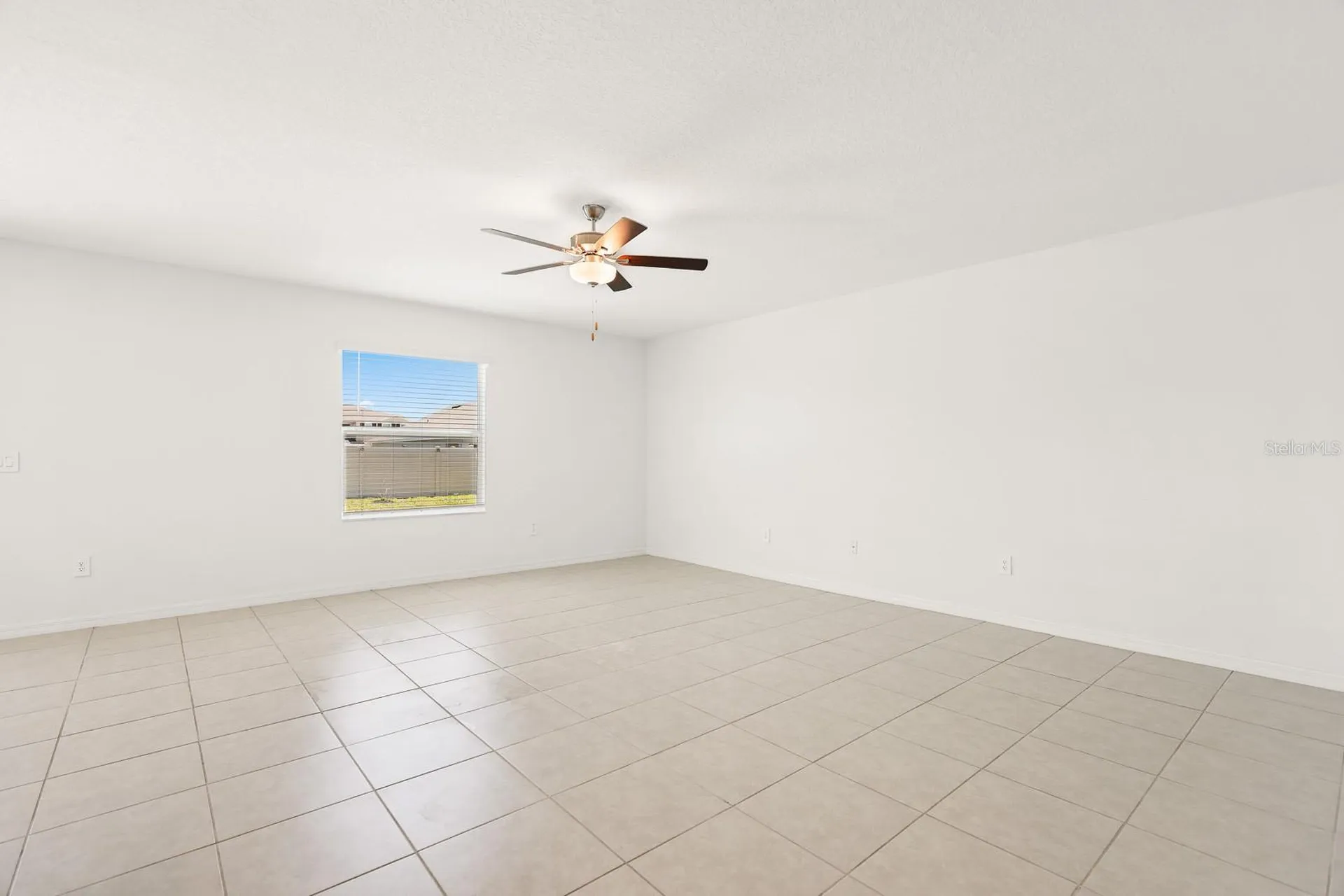 2881 Silver Scallop Loop Wimauma FL 33598