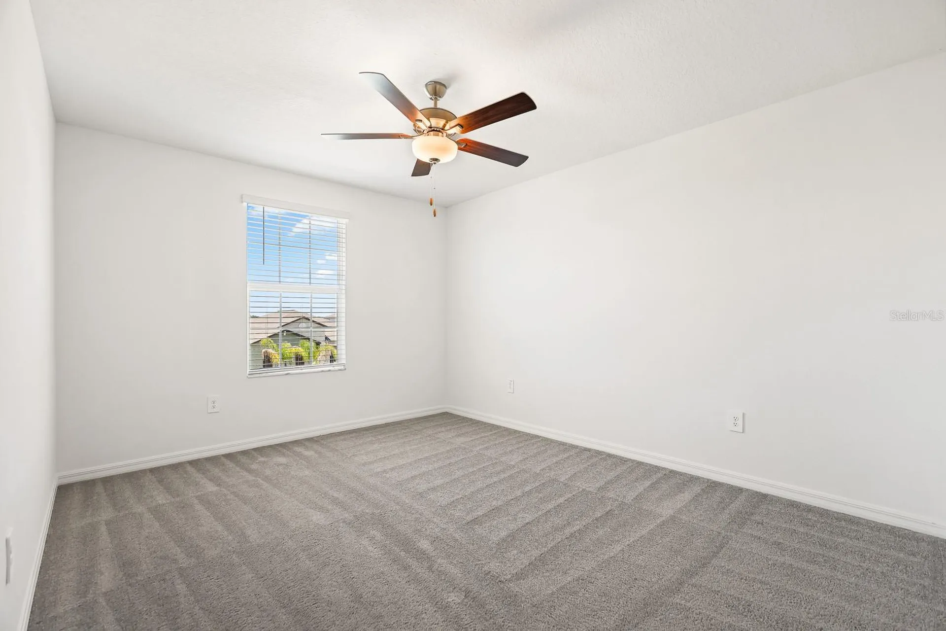 2881 Silver Scallop Loop Wimauma FL 33598