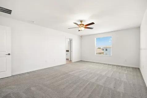 2881 Silver Scallop Loop Wimauma FL 33598