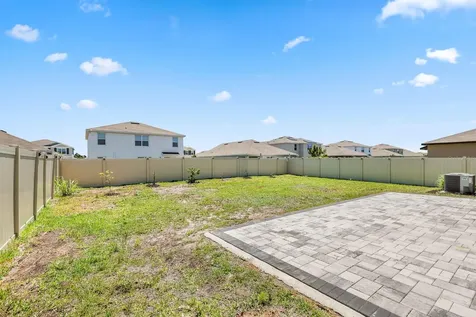 2881 Silver Scallop Loop Wimauma FL 33598