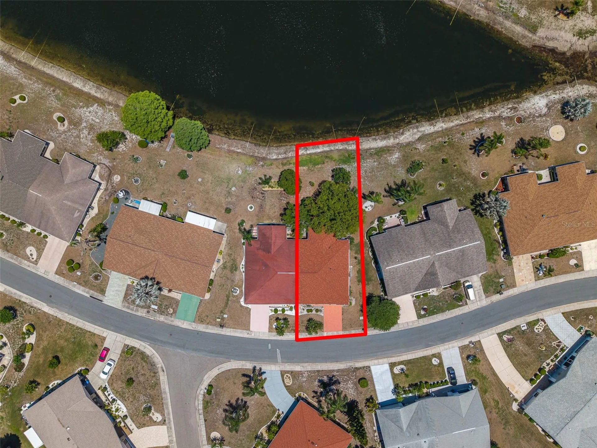 1027 Bluewater Drive Sun City Center FL 33573