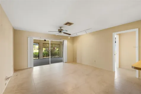 1027 Bluewater Drive Sun City Center FL 33573
