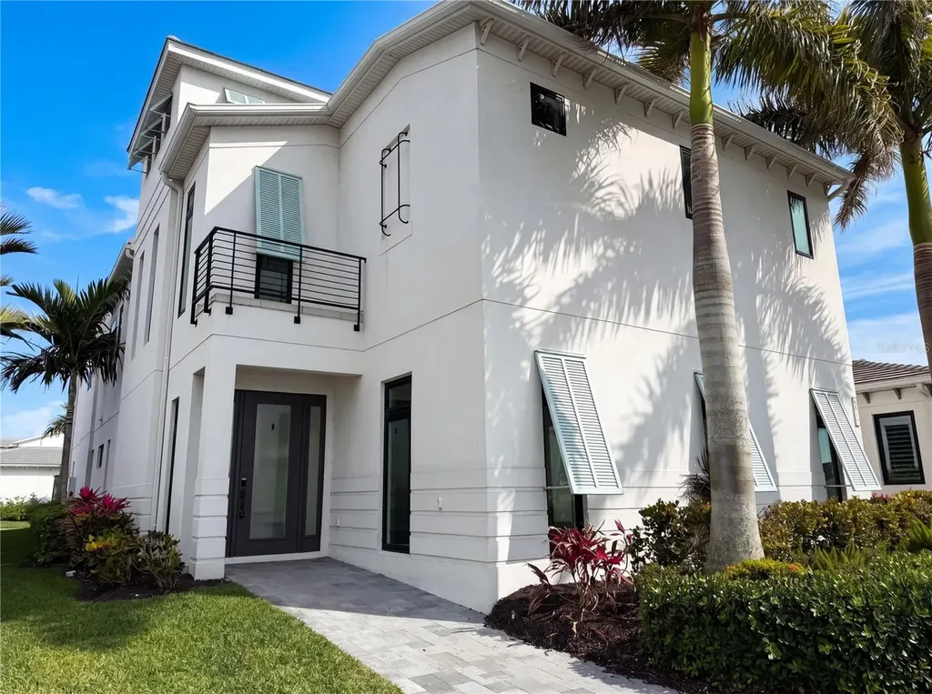 5911 Redbay Boulevard Bradenton FL 34210