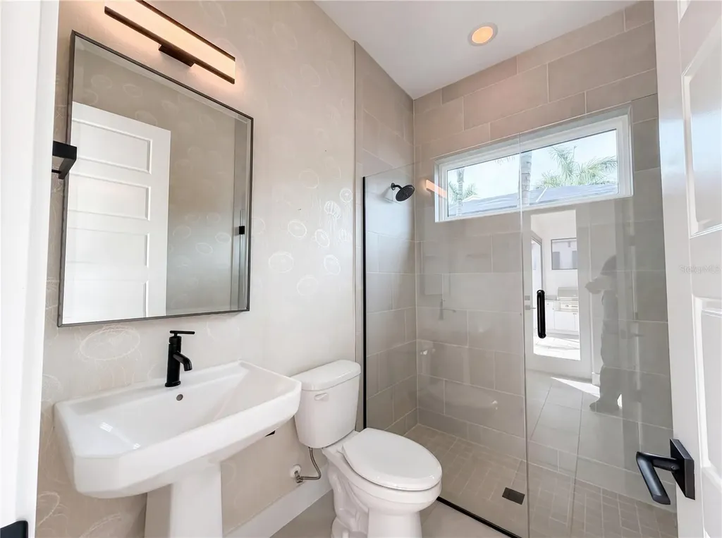 5911 Redbay Boulevard Bradenton FL 34210