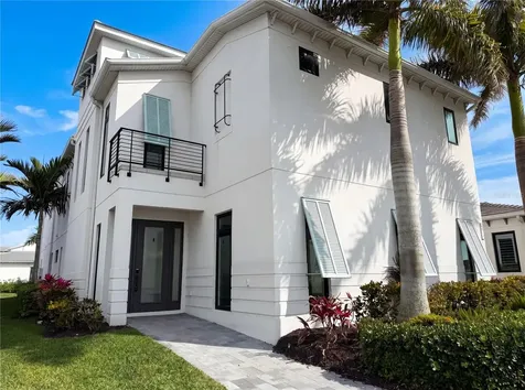 5911 Redbay Boulevard Bradenton FL 34210