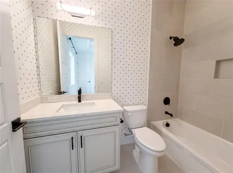5911 Redbay Boulevard Bradenton FL 34210