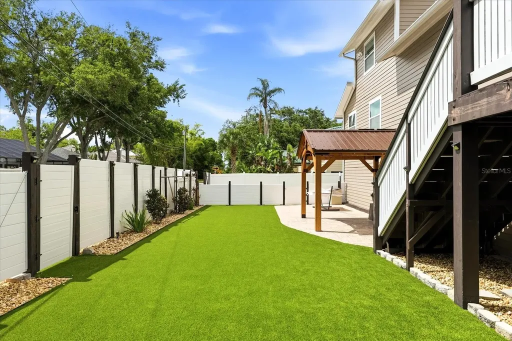 13400 74th Avenue Seminole FL 33776