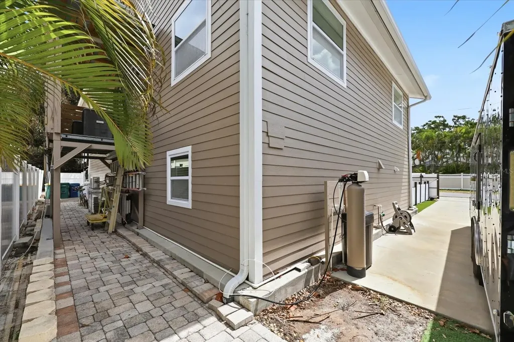 13400 74th Avenue Seminole FL 33776