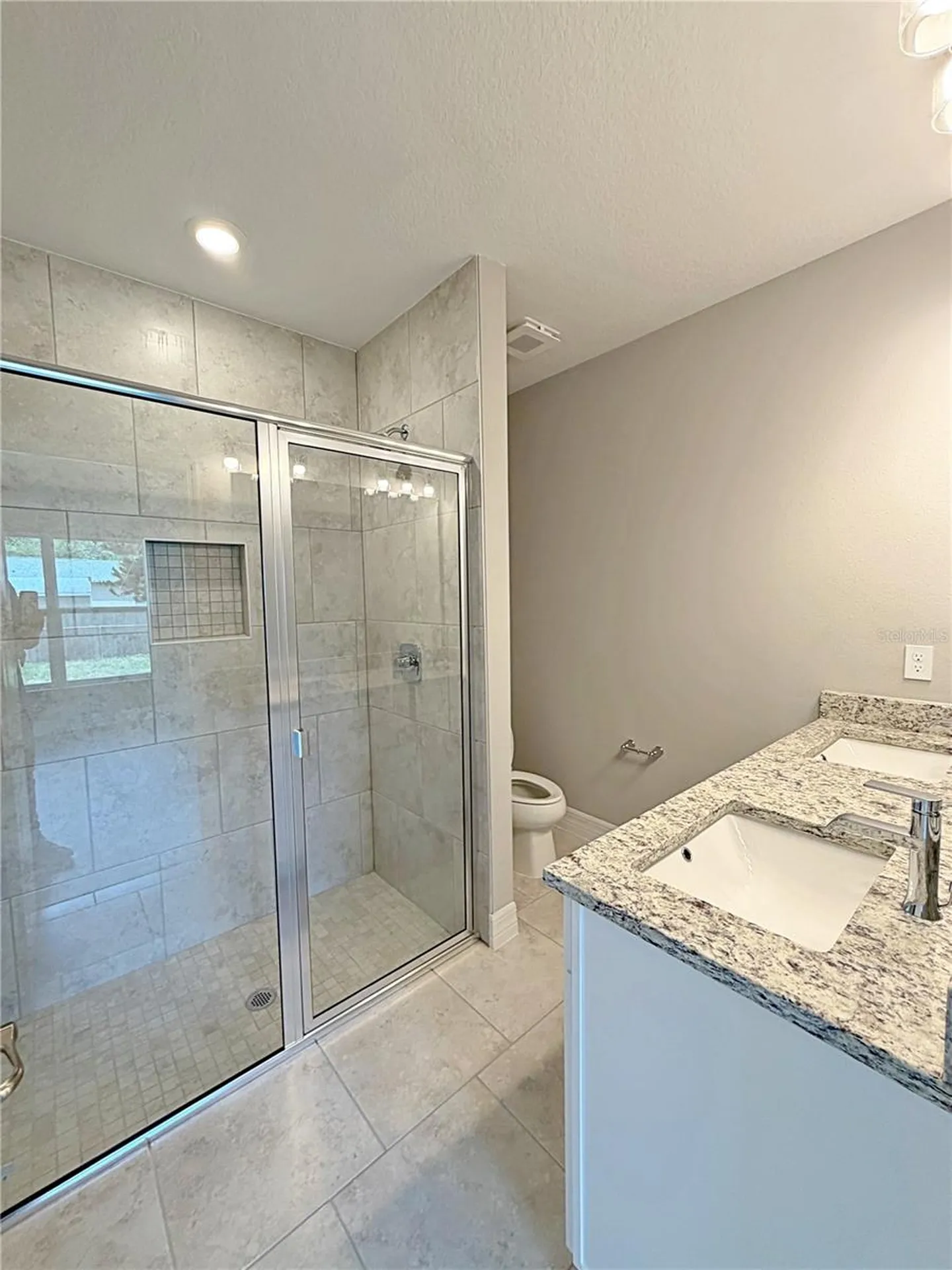 5023 Old Cheney Highway Orlando FL 32807