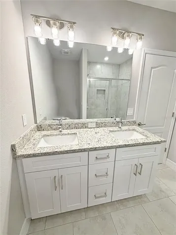 5023 Old Cheney Highway Orlando FL 32807