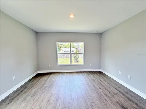 5023 Old Cheney Highway Orlando FL 32807