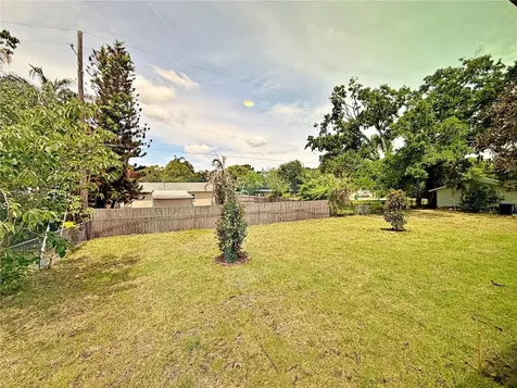 5023 Old Cheney Highway Orlando FL 32807