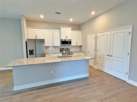 5023 Old Cheney Highway Orlando FL 32807