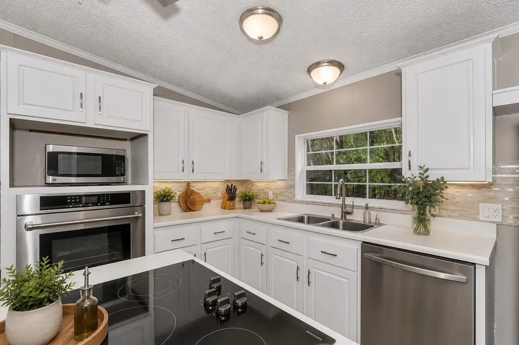 7899 W Fostoria Drive Dunnellon FL 34433