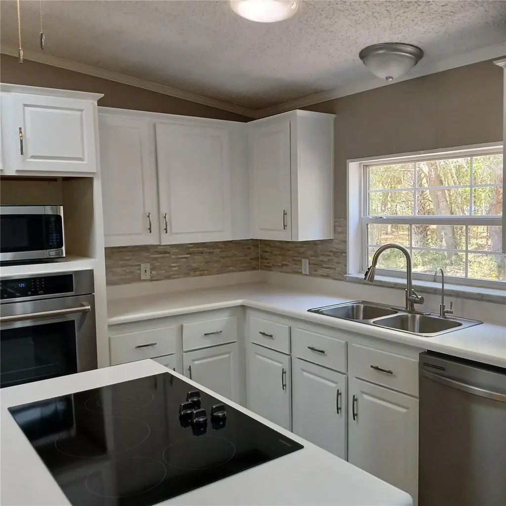 7899 W Fostoria Drive Dunnellon FL 34433