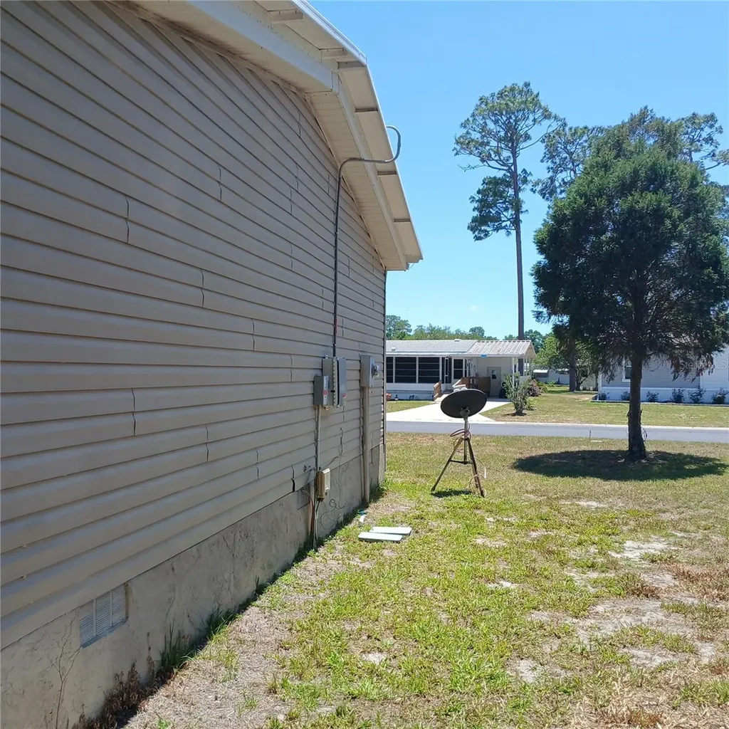 7899 W Fostoria Drive Dunnellon FL 34433
