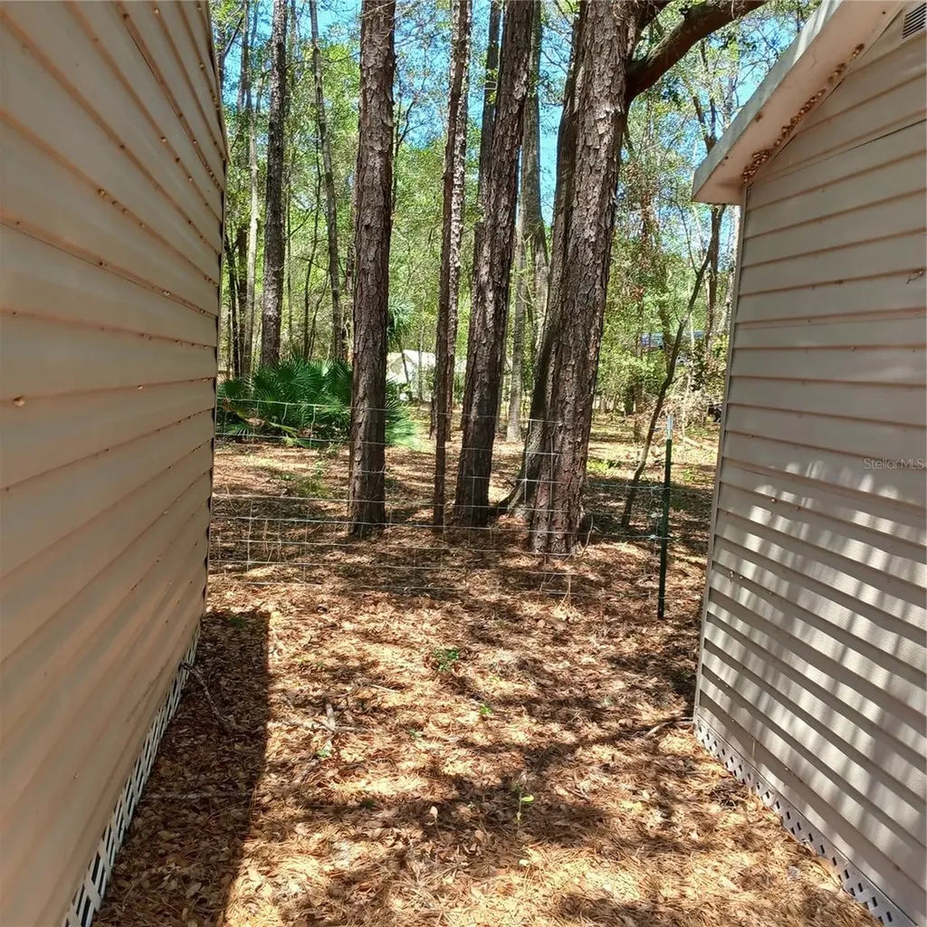 7899 W Fostoria Drive Dunnellon FL 34433