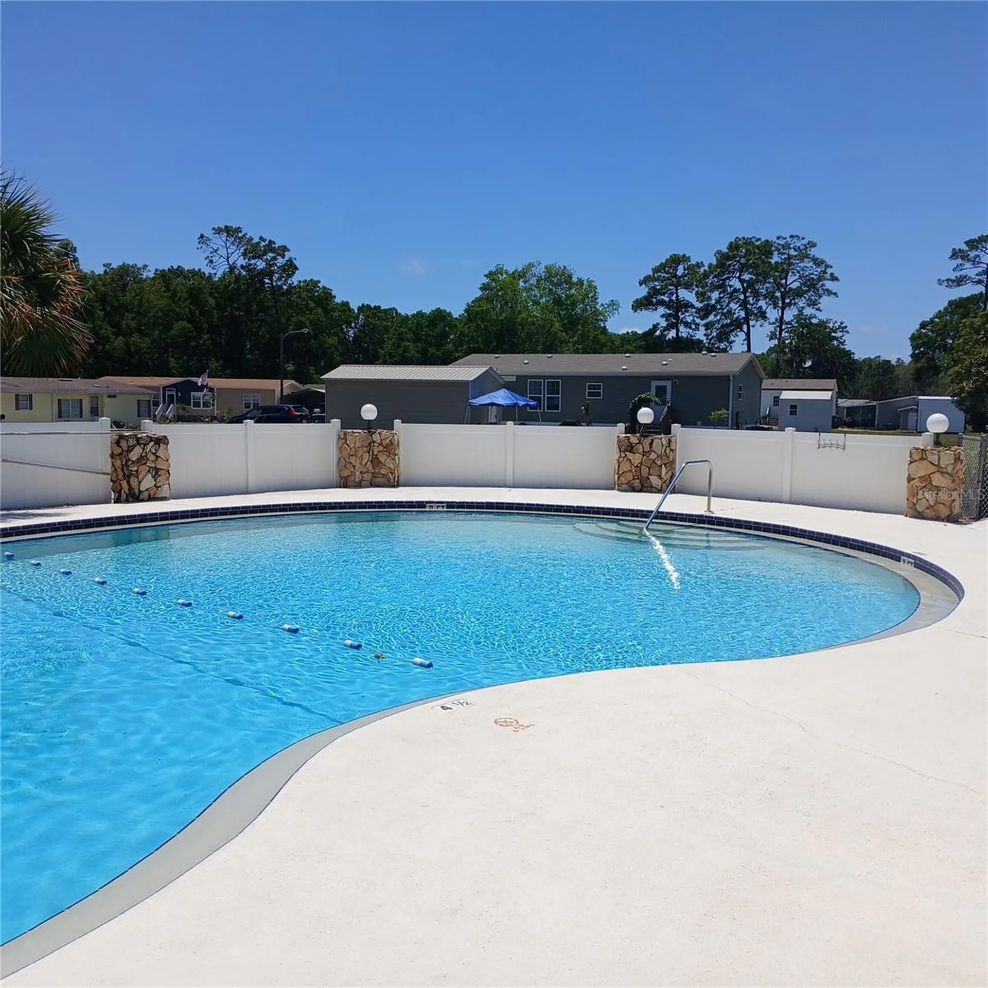 7899 W Fostoria Drive Dunnellon FL 34433