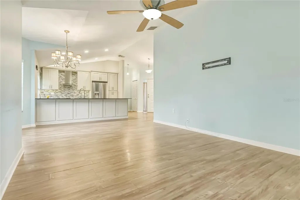 1696 Nash Court Dunedin FL 34698