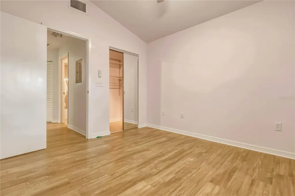 1696 Nash Court Dunedin FL 34698