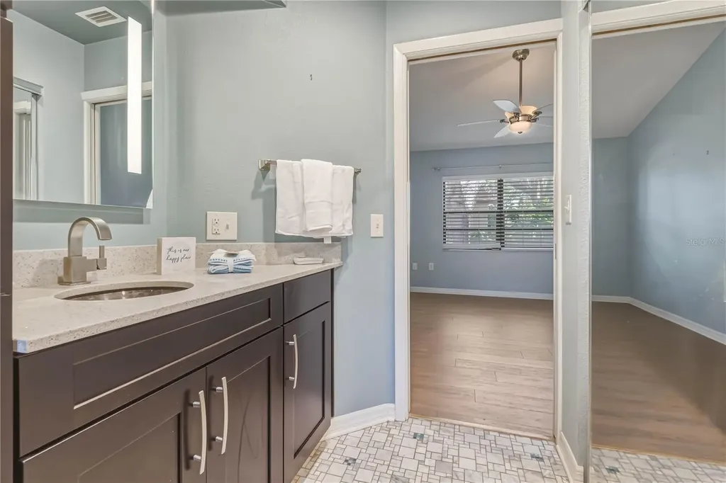 1696 Nash Court Dunedin FL 34698