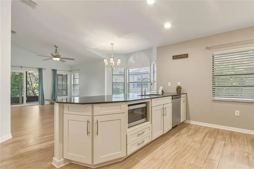 1696 Nash Court Dunedin FL 34698