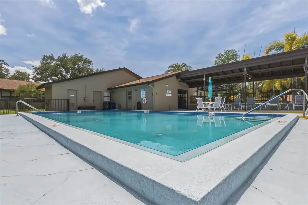 1696 Nash Court Dunedin FL 34698