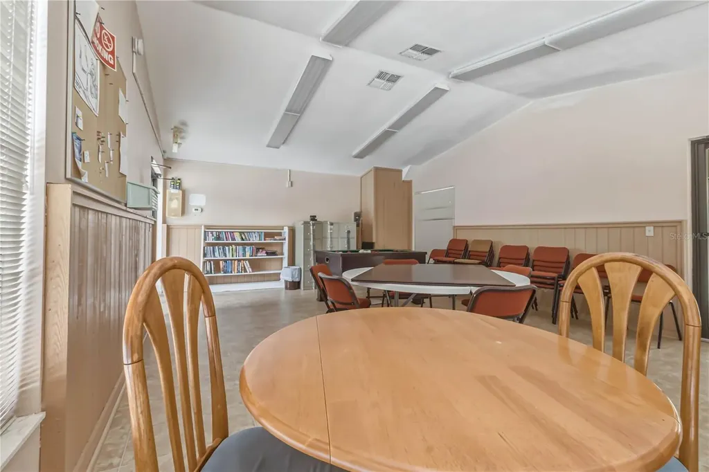 1696 Nash Court Dunedin FL 34698