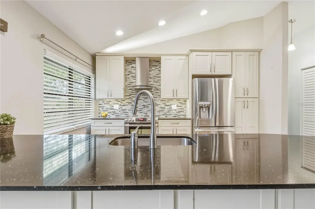 1696 Nash Court Dunedin FL 34698