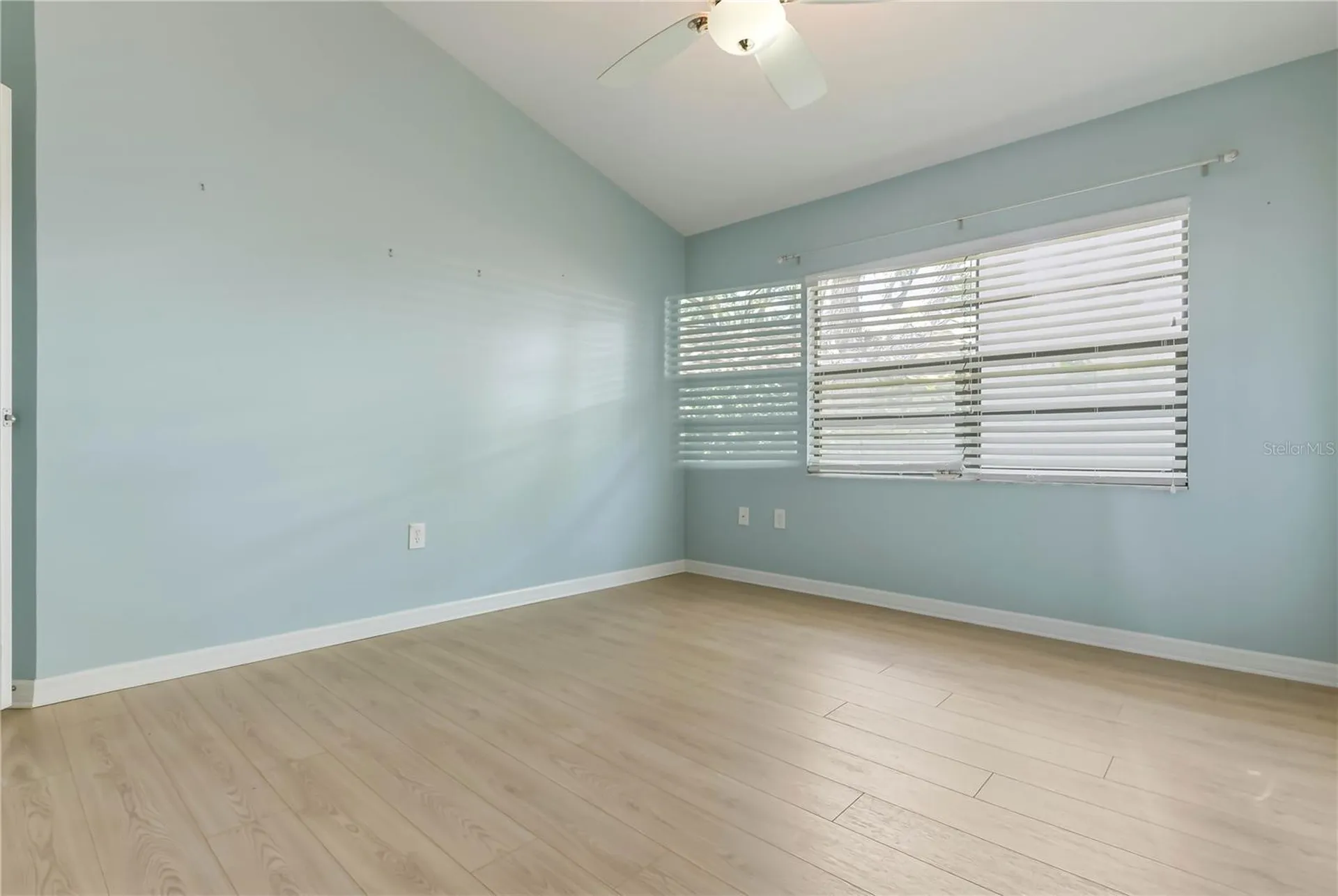 1696 Nash Court Dunedin FL 34698