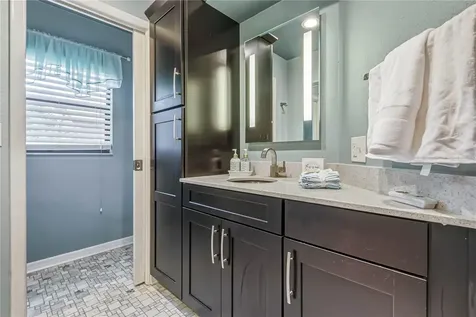 1696 Nash Court Dunedin FL 34698