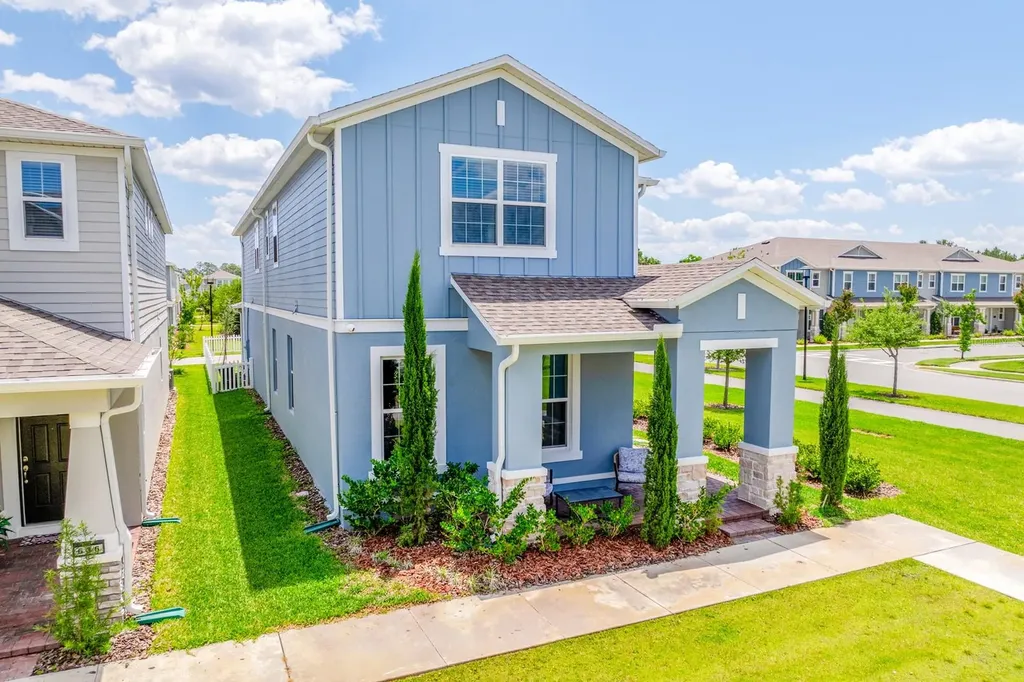 640 Dogfish Lane Debary FL 32713
