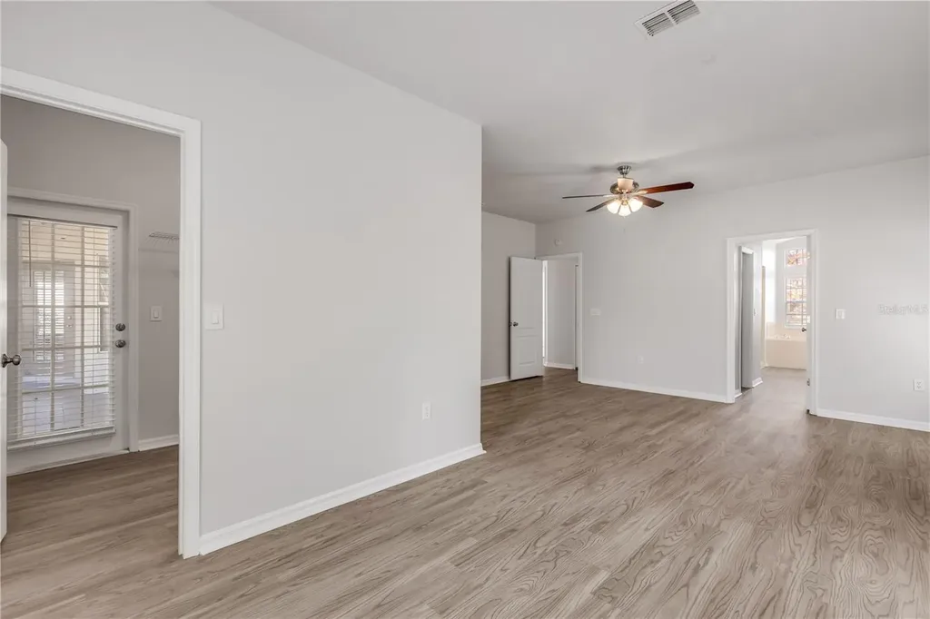 20259 Melville Street Orlando FL 32833