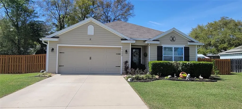 19688 NW 229th Street High Springs FL 32643