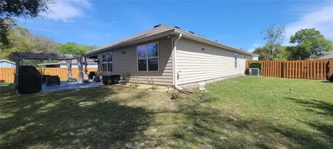 19688 NW 229th Street High Springs FL 32643