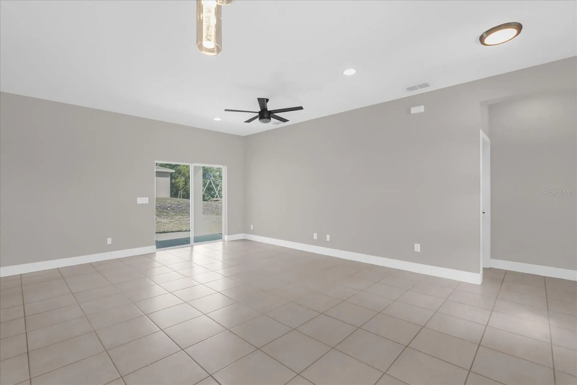 1430 Orlando Court Kissimmee FL 34759