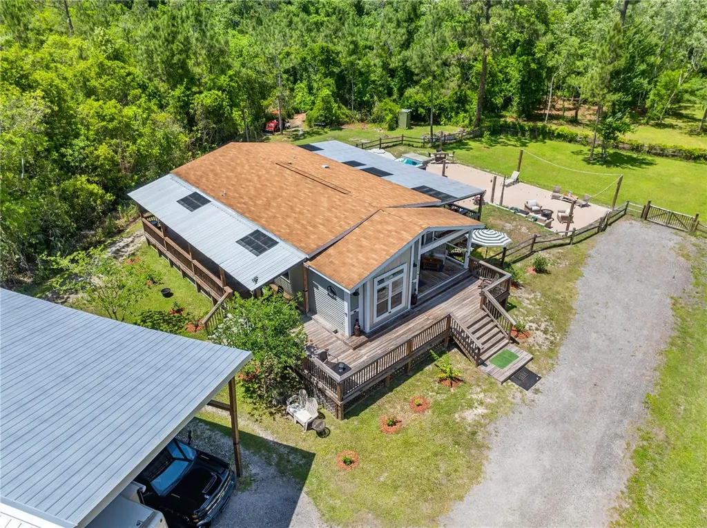 5585 Palm Avenue Okeechobee FL 34972