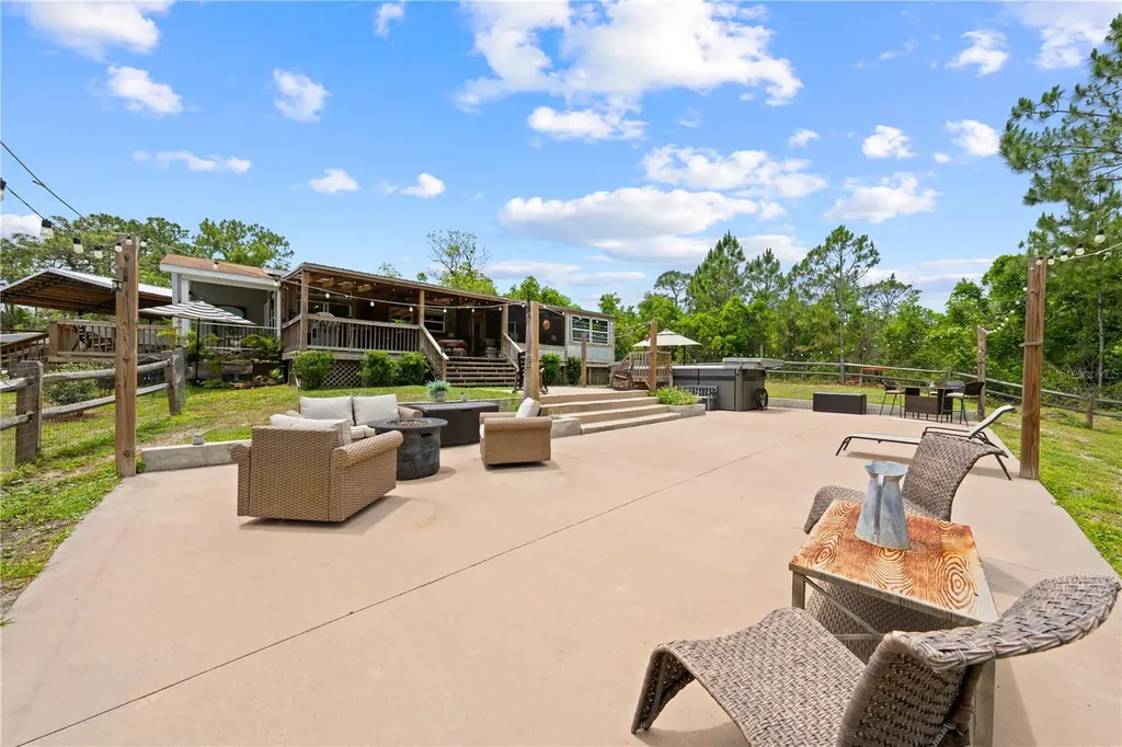 5585 Palm Avenue Okeechobee FL 34972
