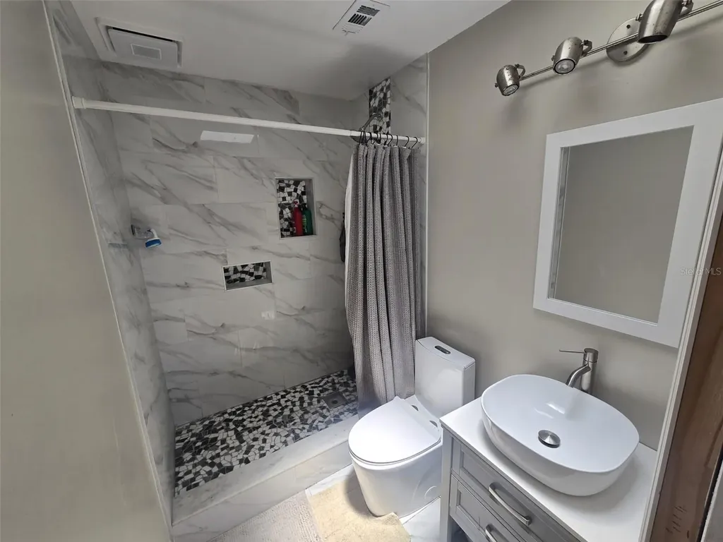 10325 Loubet Street Orlando FL 32817