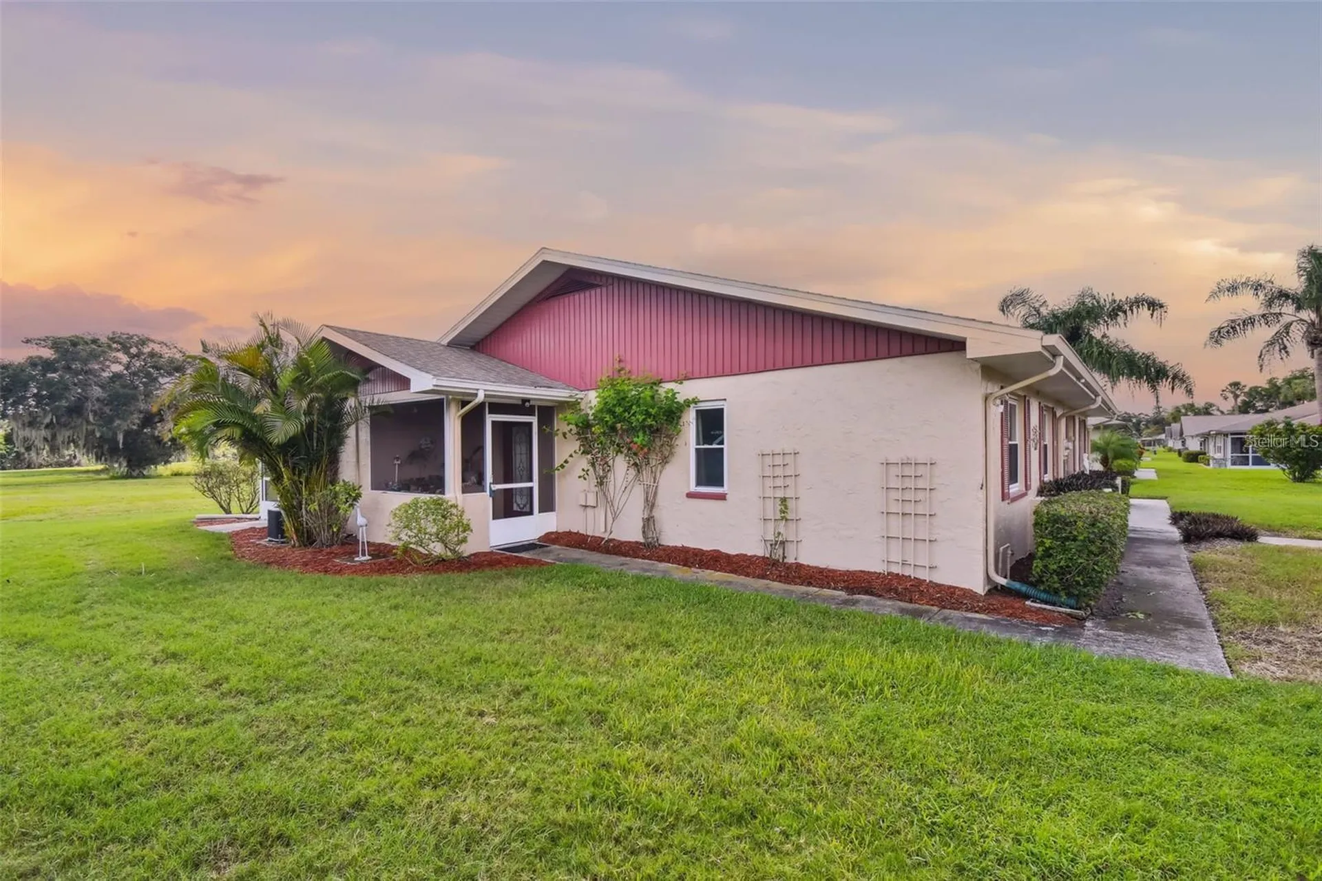 1907 Canterbury Lane Sun City Center FL 33573