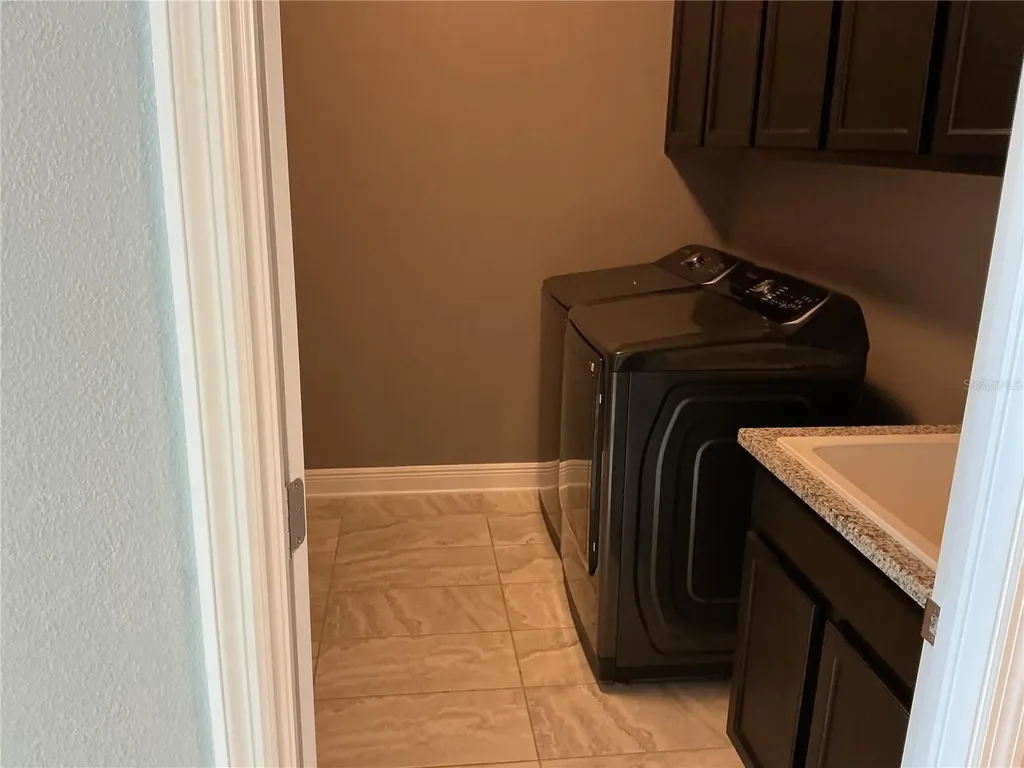 19457 Redwood Point Drive Tampa FL 33647